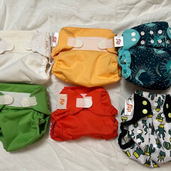 Unisex/Boy Flip cloth diaper covers - Picture 1 of 12